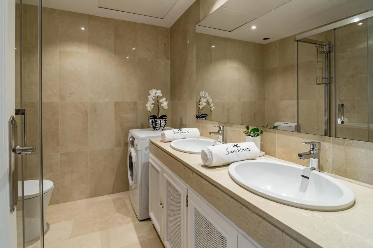 Captivating Coastal Townhouse In Aloha Pueblo With Amazing Mountain Views Marbella