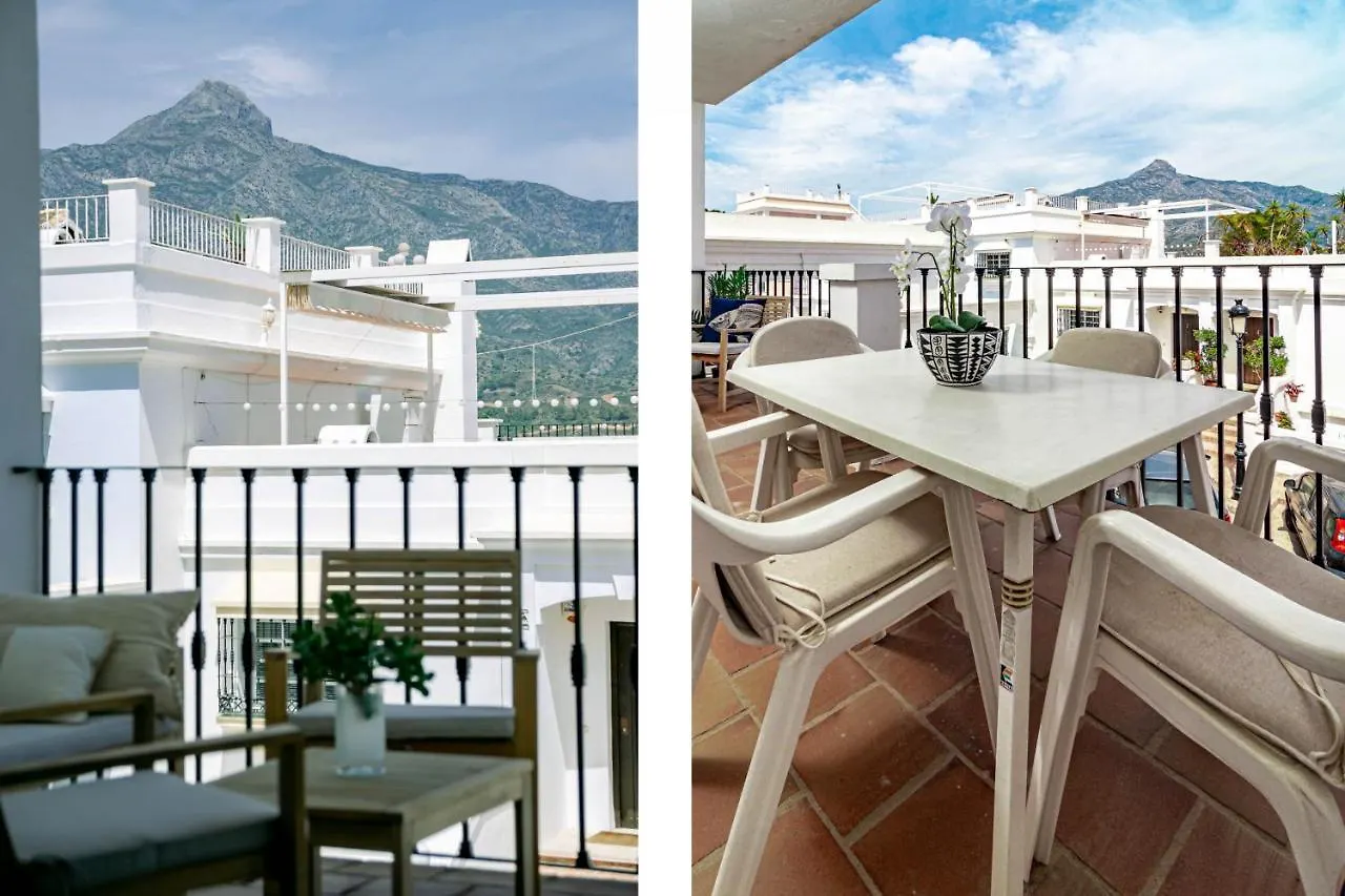 Captivating Coastal Townhouse In Aloha Pueblo With Amazing Mountain Views Marbella