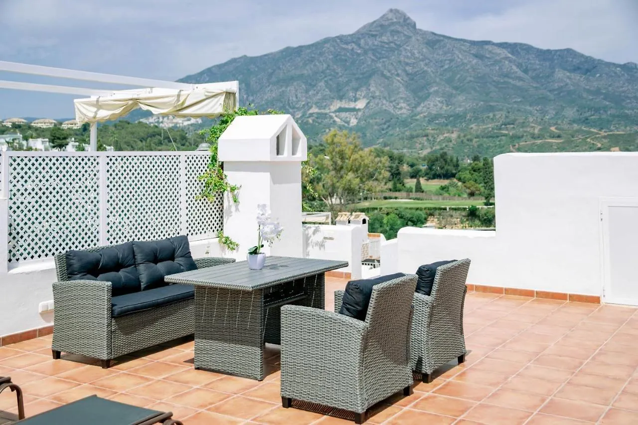 Captivating Coastal Townhouse In Aloha Pueblo With Amazing Mountain Views Marbella